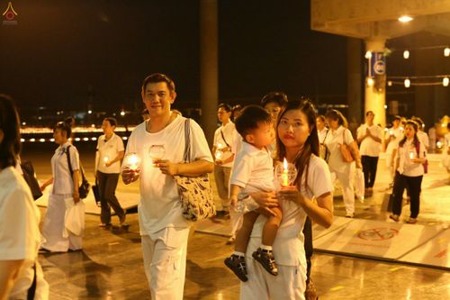 ภาพ No.26935:บุญใหญ่ วันลอยกระทง 2559