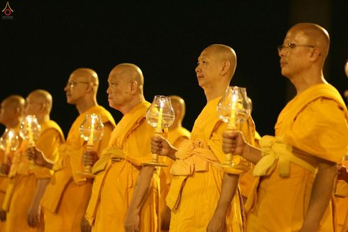 ภาพ No.26940:บุญใหญ่ วันลอยกระทง 2559