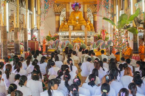 ภาพ No.27028:พิธีทอดกฐินธรรมชัย ณ วัดสามัคคีสวนดอก เอิ่งกาดเต่า นครเชียงตุง สาธารณรัฐแห่งสหภาพเมียนมาร์