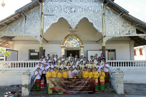 ภาพ No.27033:พิธีทอดกฐินธรรมชัย ณ วัดสามัคคีสวนดอก เอิ่งกาดเต่า นครเชียงตุง สาธารณรัฐแห่งสหภาพเมียนมาร์