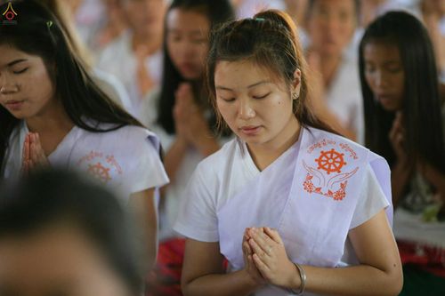 ภาพ No.27037:พิธีทอดกฐินธรรมชัย ณ วัดสามัคคีสวนดอก เอิ่งกาดเต่า นครเชียงตุง สาธารณรัฐแห่งสหภาพเมียนมาร์