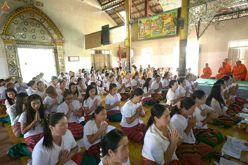 ภาพ No.27051:พิธีทอดกฐินธรรมชัย ณ วัดสามัคคีสวนดอก เอิ่งกาดเต่า นครเชียงตุง สาธารณรัฐแห่งสหภาพเมียนมาร์