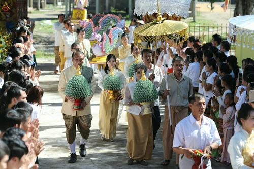 ภาพ No.27085:พิธีทอดกฐินธรรมชัย ณ วัดสามัคคีสวนดอก เอิ่งกาดเต่า นครเชียงตุง สาธารณรัฐแห่งสหภาพเมียนมาร์