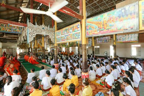 ภาพ No.27090:พิธีทอดกฐินธรรมชัย ณ วัดสามัคคีสวนดอก เอิ่งกาดเต่า นครเชียงตุง สาธารณรัฐแห่งสหภาพเมียนมาร์