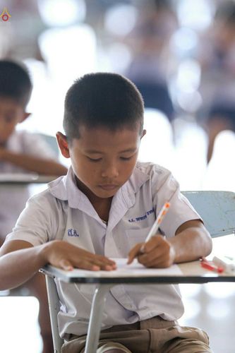 ภาพ No.26983:พิธีสอบธรรมสนามหลวง ธรรมศึกษา ณ วัดพระธรรมกาย ประจำปี พ.ศ. 2559