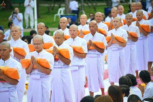 ภาพ No.27128:พิธีบรรพชาอุปสมบทหมู่นาคธรรมทายาทบูชาธรรมพระราชภาวนาจารย์เพื่อน้อมถวายเป็นพระราชกุศล