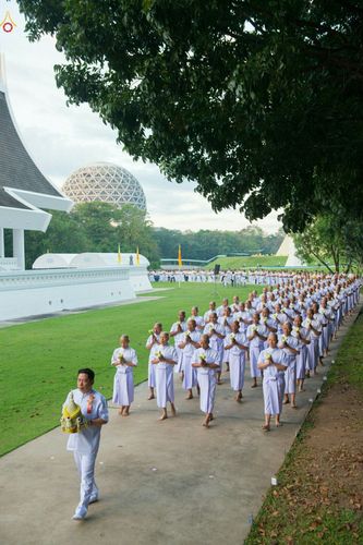 ภาพ No.27157:พิธีบรรพชาอุปสมบทหมู่นาคธรรมทายาทบูชาธรรมพระราชภาวนาจารย์เพื่อน้อมถวายเป็นพระราชกุศล