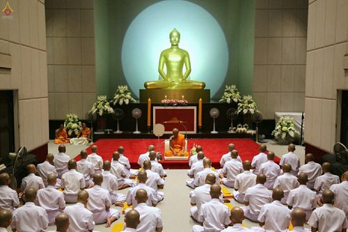 ภาพ No.27165:พิธีบรรพชาอุปสมบทหมู่นาคธรรมทายาทบูชาธรรมพระราชภาวนาจารย์เพื่อน้อมถวายเป็นพระราชกุศล