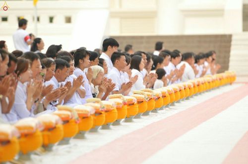 ภาพ No.27188:พิธีบรรพชาอุปสมบทหมู่นาคธรรมทายาทบูชาธรรมพระราชภาวนาจารย์เพื่อน้อมถวายเป็นพระราชกุศล