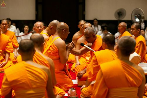 ภาพ No.27195:พิธีบรรพชาอุปสมบทหมู่นาคธรรมทายาทบูชาธรรมพระราชภาวนาจารย์เพื่อน้อมถวายเป็นพระราชกุศล