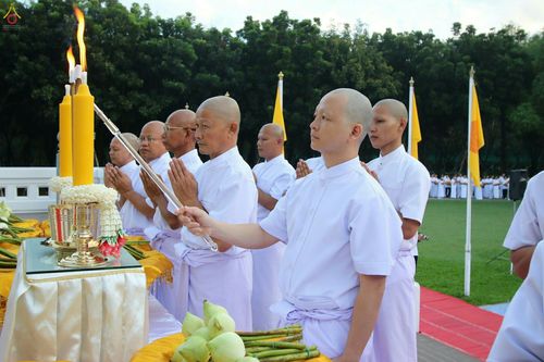 ภาพ No.27205:พิธีบรรพชาอุปสมบทหมู่นาคธรรมทายาทบูชาธรรมพระราชภาวนาจารย์เพื่อน้อมถวายเป็นพระราชกุศล