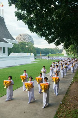 ภาพ No.27211:พิธีบรรพชาอุปสมบทหมู่นาคธรรมทายาทบูชาธรรมพระราชภาวนาจารย์เพื่อน้อมถวายเป็นพระราชกุศล