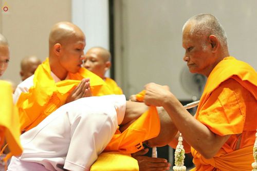 ภาพ No.27212:พิธีบรรพชาอุปสมบทหมู่นาคธรรมทายาทบูชาธรรมพระราชภาวนาจารย์เพื่อน้อมถวายเป็นพระราชกุศล