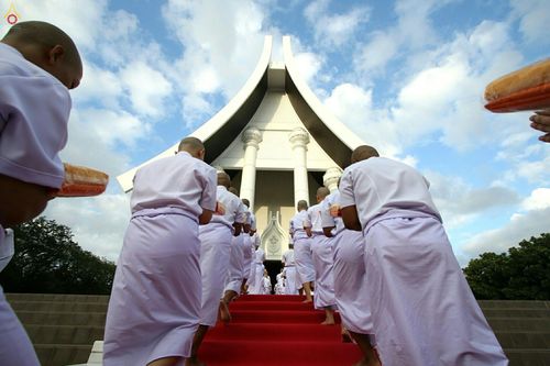 ภาพ No.27220:พิธีบรรพชาอุปสมบทหมู่นาคธรรมทายาทบูชาธรรมพระราชภาวนาจารย์เพื่อน้อมถวายเป็นพระราชกุศล