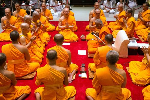 ภาพ No.27232:พิธีบรรพชาอุปสมบทหมู่นาคธรรมทายาทบูชาธรรมพระราชภาวนาจารย์เพื่อน้อมถวายเป็นพระราชกุศล