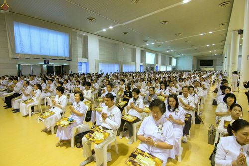 ภาพ No.27259:พิธีสวดพระพุทธมนต์ บำเพ็ญจิตภาวนาครบรอบปัญญาสมวาร (๕๐ วัน)