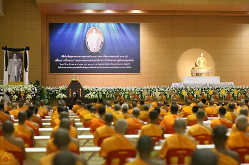 ภาพ No.27286:พิธีสวดพระพุทธมนต์ บำเพ็ญจิตภาวนาครบรอบปัญญาสมวาร (๕๐ วัน)