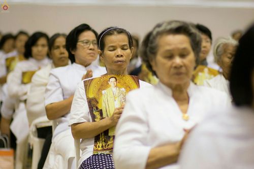 ภาพ No.27266:พิธีสวดพระพุทธมนต์ บำเพ็ญจิตภาวนาครบรอบปัญญาสมวาร (๕๐ วัน)