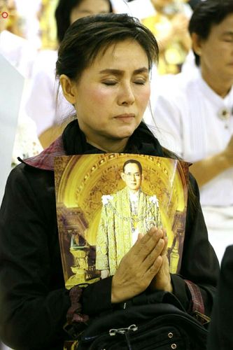 ภาพ No.27267:พิธีสวดพระพุทธมนต์ บำเพ็ญจิตภาวนาครบรอบปัญญาสมวาร (๕๐ วัน)