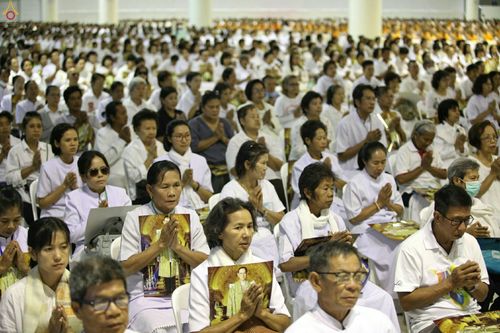 ภาพ No.27274:พิธีสวดพระพุทธมนต์ บำเพ็ญจิตภาวนาครบรอบปัญญาสมวาร (๕๐ วัน)