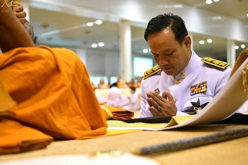 ภาพ No.27297:พิธีสวดพระพุทธมนต์ บำเพ็ญจิตภาวนาครบรอบปัญญาสมวาร (๕๐ วัน)