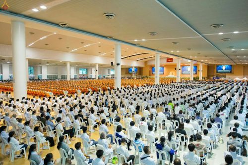 ภาพ No.27299:พิธีสวดพระพุทธมนต์ บำเพ็ญจิตภาวนาครบรอบปัญญาสมวาร (๕๐ วัน)