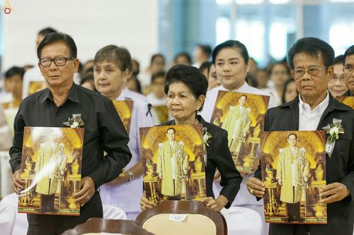 ภาพ No.27312:พิธีสวดพระพุทธมนต์ บำเพ็ญจิตภาวนาครบรอบปัญญาสมวาร (๕๐ วัน)