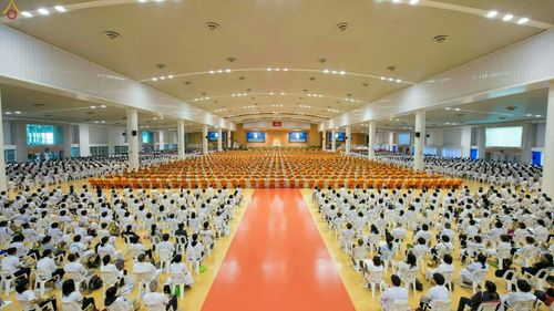 ภาพ No.27318:พิธีสวดพระพุทธมนต์ บำเพ็ญจิตภาวนาครบรอบปัญญาสมวาร (๕๐ วัน)