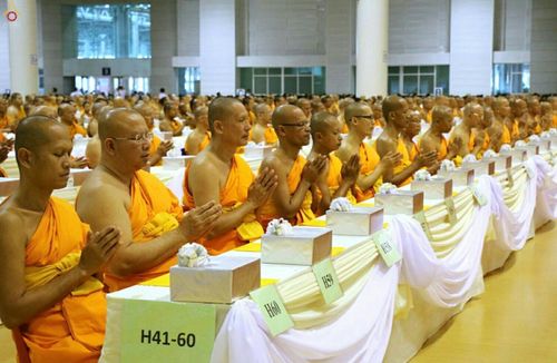 ภาพ No.27328:พิธีสวดพระพุทธมนต์ บำเพ็ญจิตภาวนาครบรอบปัญญาสมวาร (๕๐ วัน)