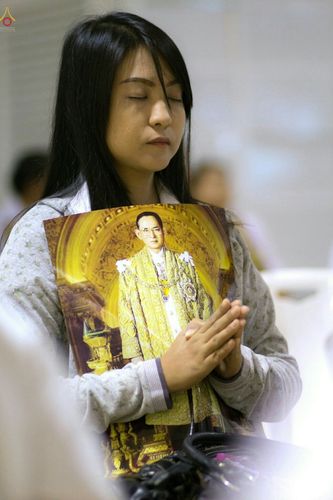 ภาพ No.27339:พิธีสวดพระพุทธมนต์ บำเพ็ญจิตภาวนาครบรอบปัญญาสมวาร (๕๐ วัน)