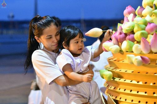 ภาพ No.27357:ประมวลภาพงานบุญวันอาทิตย์ต้นเดือน 4 ธันวาคม พ.ศ. 2559