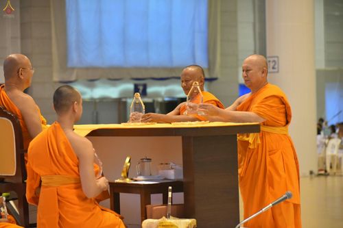 ภาพ No.27401:ประมวลภาพงานบุญวันอาทิตย์ต้นเดือน 4 ธันวาคม พ.ศ. 2559