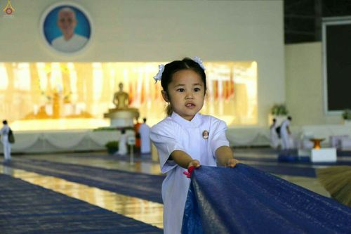 ภาพ No.27422:ประมวลภาพงานบุญวันอาทิตย์ต้นเดือน 4 ธันวาคม พ.ศ. 2559