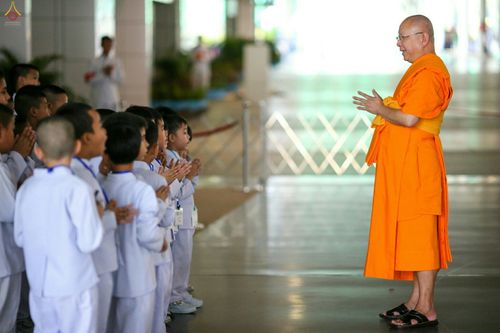 ภาพ No.27473:ประมวลภาพงานบุญวันอาทิตย์ต้นเดือน 4 ธันวาคม พ.ศ. 2559