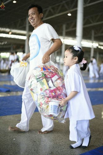 ภาพ No.27480:ประมวลภาพงานบุญวันอาทิตย์ต้นเดือน 4 ธันวาคม พ.ศ. 2559