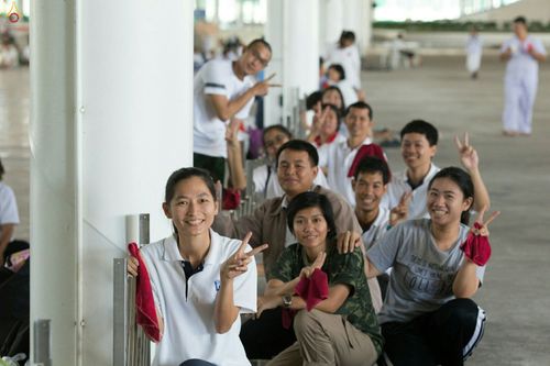 ภาพ No.27871:พิธีปิดแผ่นทองระฆังธรรม เข้าสู่ยุคชาวศิวิไลซ์และพิธีสวดธัมมจักกัปปวัตนสูตร