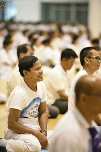 ภาพ No.27874:พิธีปิดแผ่นทองระฆังธรรม เข้าสู่ยุคชาวศิวิไลซ์และพิธีสวดธัมมจักกัปปวัตนสูตร