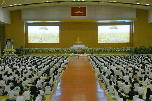 ภาพ No.27876:พิธีปิดแผ่นทองระฆังธรรม เข้าสู่ยุคชาวศิวิไลซ์และพิธีสวดธัมมจักกัปปวัตนสูตร