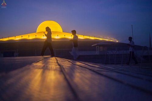 ภาพ No.27886:พิธีปิดแผ่นทองระฆังธรรม เข้าสู่ยุคชาวศิวิไลซ์และพิธีสวดธัมมจักกัปปวัตนสูตร