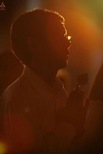 ภาพ No.27925:พิธีปิดแผ่นทองระฆังธรรม เข้าสู่ยุคชาวศิวิไลซ์และพิธีสวดธัมมจักกัปปวัตนสูตร