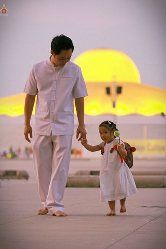 ภาพ No.27941:พิธีปิดแผ่นทองระฆังธรรม เข้าสู่ยุคชาวศิวิไลซ์และพิธีสวดธัมมจักกัปปวัตนสูตร