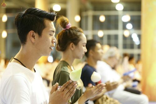 ภาพ No.27957:พิธีปิดแผ่นทองระฆังธรรม เข้าสู่ยุคชาวศิวิไลซ์และพิธีสวดธัมมจักกัปปวัตนสูตร