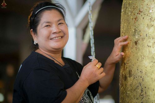 ภาพ No.27981:พิธีปิดแผ่นทองระฆังธรรม เข้าสู่ยุคชาวศิวิไลซ์และพิธีสวดธัมมจักกัปปวัตนสูตร