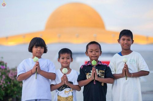 ภาพ No.28018:พิธีปิดแผ่นทองระฆังธรรม เข้าสู่ยุคชาวศิวิไลซ์และพิธีสวดธัมมจักกัปปวัตนสูตร
