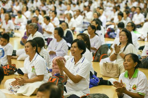 ภาพ No.28019:พิธีปิดแผ่นทองระฆังธรรม เข้าสู่ยุคชาวศิวิไลซ์และพิธีสวดธัมมจักกัปปวัตนสูตร