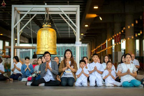 ภาพ No.28053:พิธีปิดแผ่นทองระฆังธรรม เข้าสู่ยุคชาวศิวิไลซ์และพิธีสวดธัมมจักกัปปวัตนสูตร