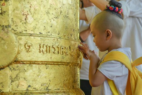 ภาพ No.28066:พิธีปิดแผ่นทองระฆังธรรม เข้าสู่ยุคชาวศิวิไลซ์และพิธีสวดธัมมจักกัปปวัตนสูตร