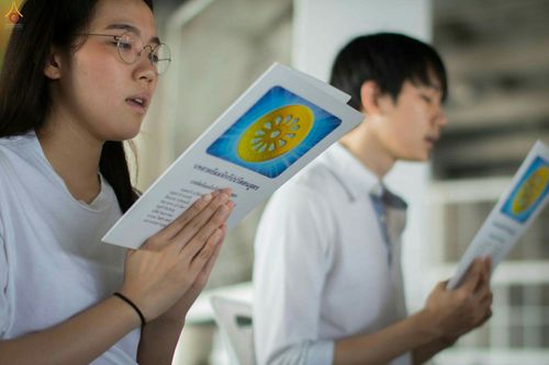 ภาพ No.28068:พิธีปิดแผ่นทองระฆังธรรม เข้าสู่ยุคชาวศิวิไลซ์และพิธีสวดธัมมจักกัปปวัตนสูตร