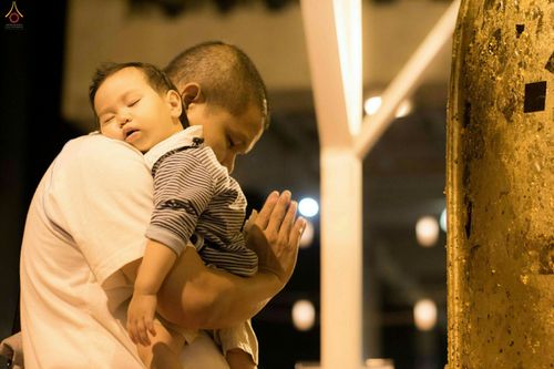 ภาพ No.28085:พิธีปิดแผ่นทองระฆังธรรม เข้าสู่ยุคชาวศิวิไลซ์และพิธีสวดธัมมจักกัปปวัตนสูตร