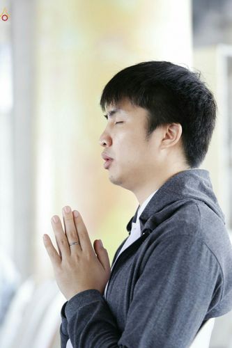 ภาพ No.28127:พิธีปิดแผ่นทองระฆังธรรม เข้าสู่ยุคชาวศิวิไลซ์ และพิธีสวดธัมมจักกัปปวัตนสูตร มุ่งสู่ความสำเร็จ ๑๒,๓๔๕,๖๗๘ จบ